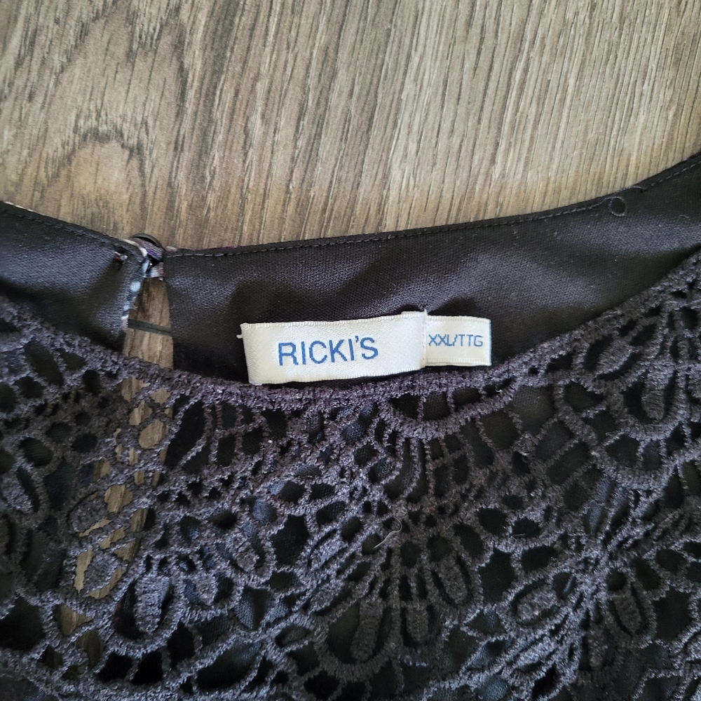 Ricki's Tunic - Picture 4 of 5